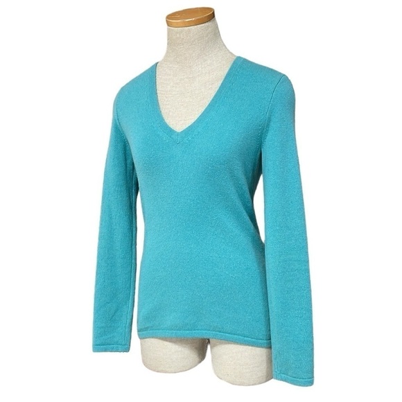 McDuff Essentials Sweater Women's XS Small Blue V-Neck Cashmere Pullover - Picture 3 of 13